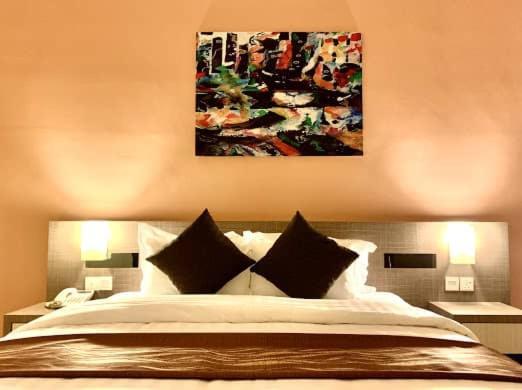 Kluang Riverview Hotel Bagian luar foto